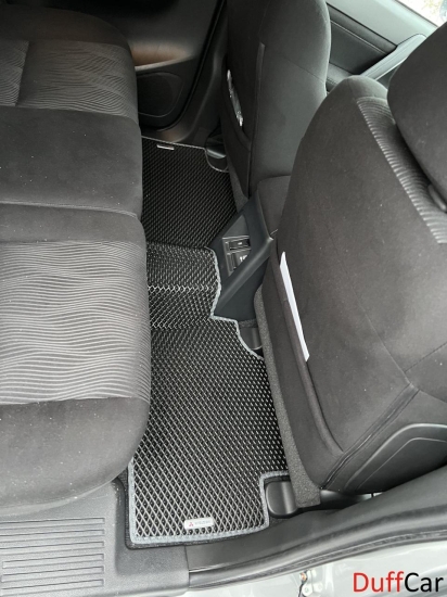 Автомобильные коврики Mitsubishi Pajero Sport I (1998 - 2008)